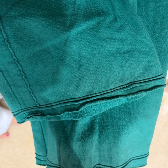 Abercrombie & Fitch Teal flare boot cut Sweatpants worn only 1 time - Picture 4 of 4